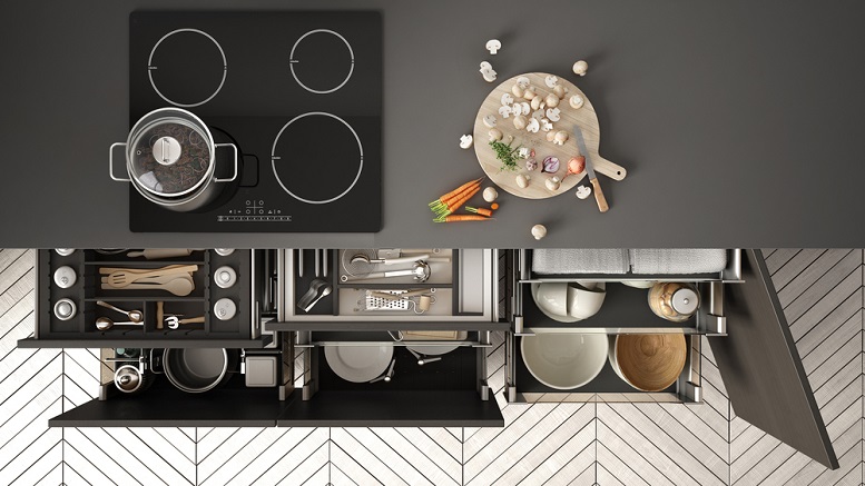 Organized Kitchen Drawers